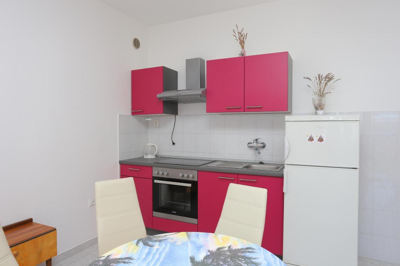 Apartments With A Parking Space Lokva Rogoznica, Omis - 17645 Exterior foto